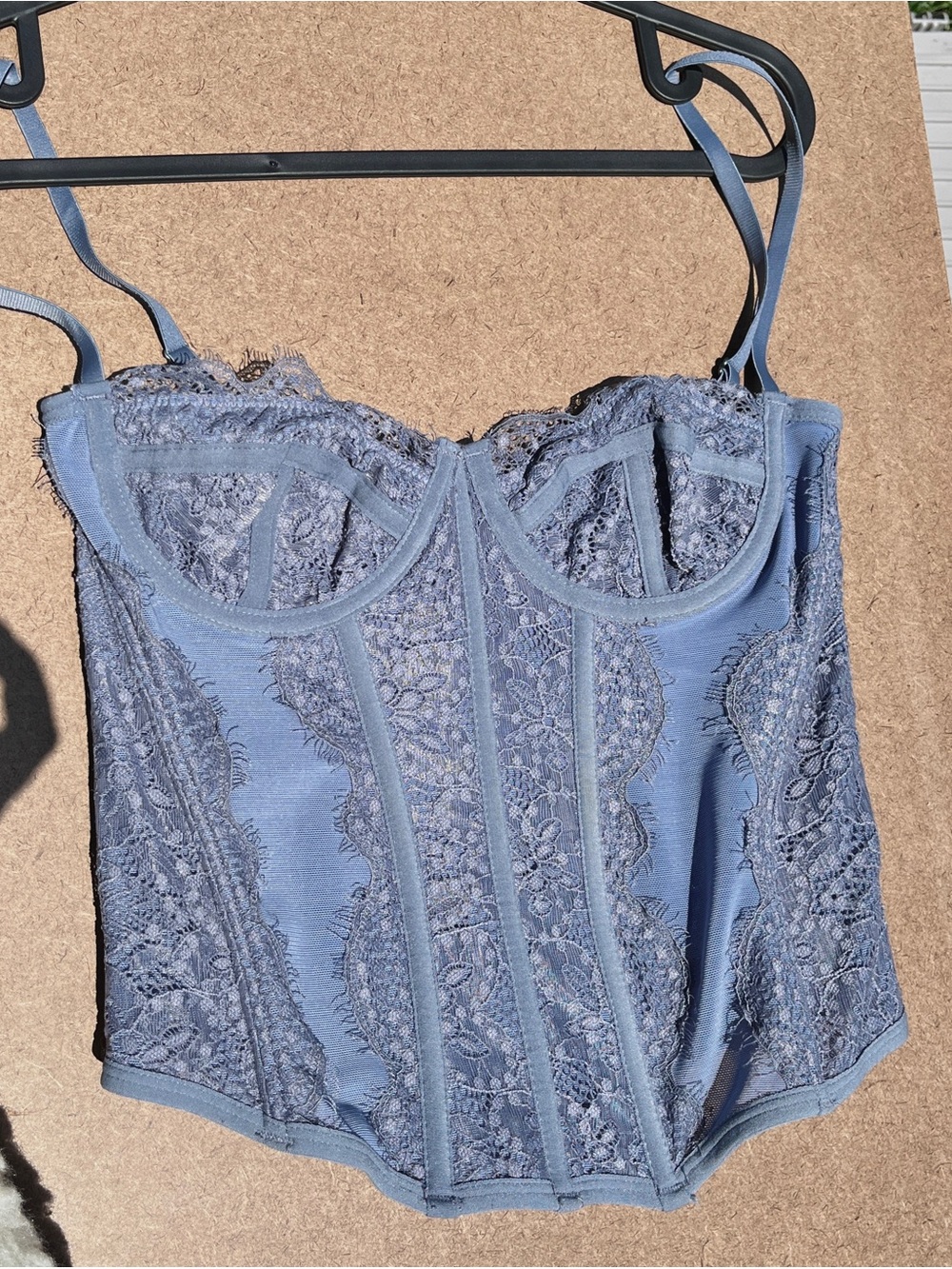 Urban Outfitters Lace Corset Top - Picture 3 of 4